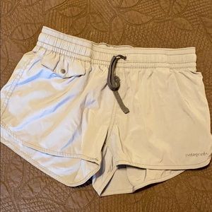 Patagonia shorts size 2 gray